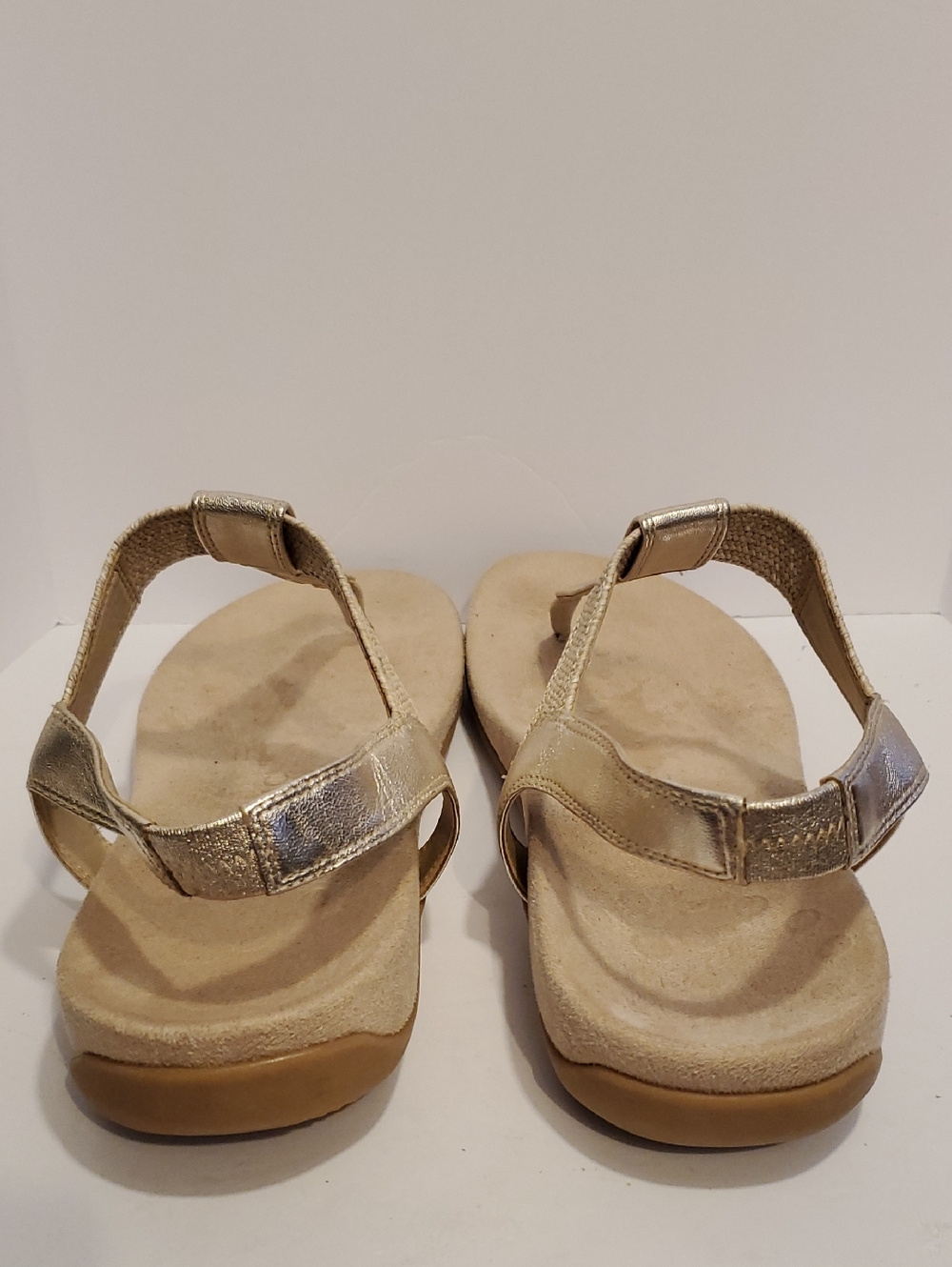Vionic Brea Gold Metallic Leather Toe Post SlingBack Sandal Size 13 - Picture 6 of 14